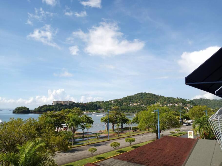 Indy'S Best Bay Frontview In Samana. Екстериор снимка